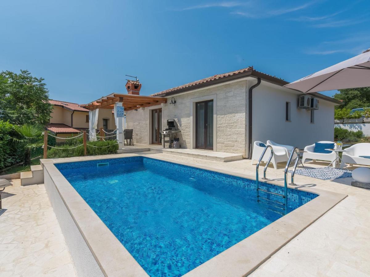 Holiday Home Villa Joy By Interhome Novigrad Istria Eksteriør bilde
